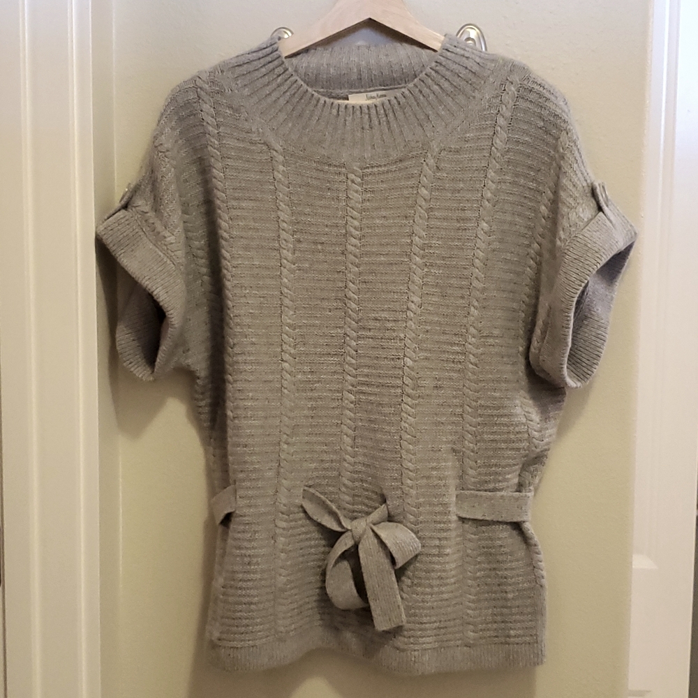 Neiman Marcus Large Cashmere Sweater